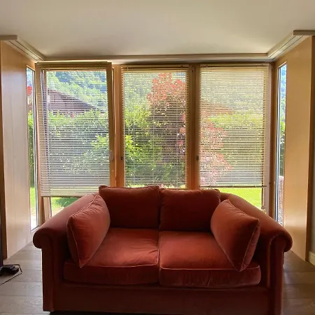 An In A Modern Swiss Chalet Iseltwald