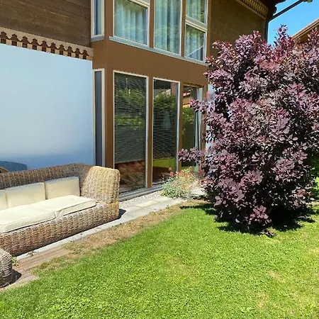公寓 An In A Modern Swiss Chalet 伊瑟尔特瓦尔德